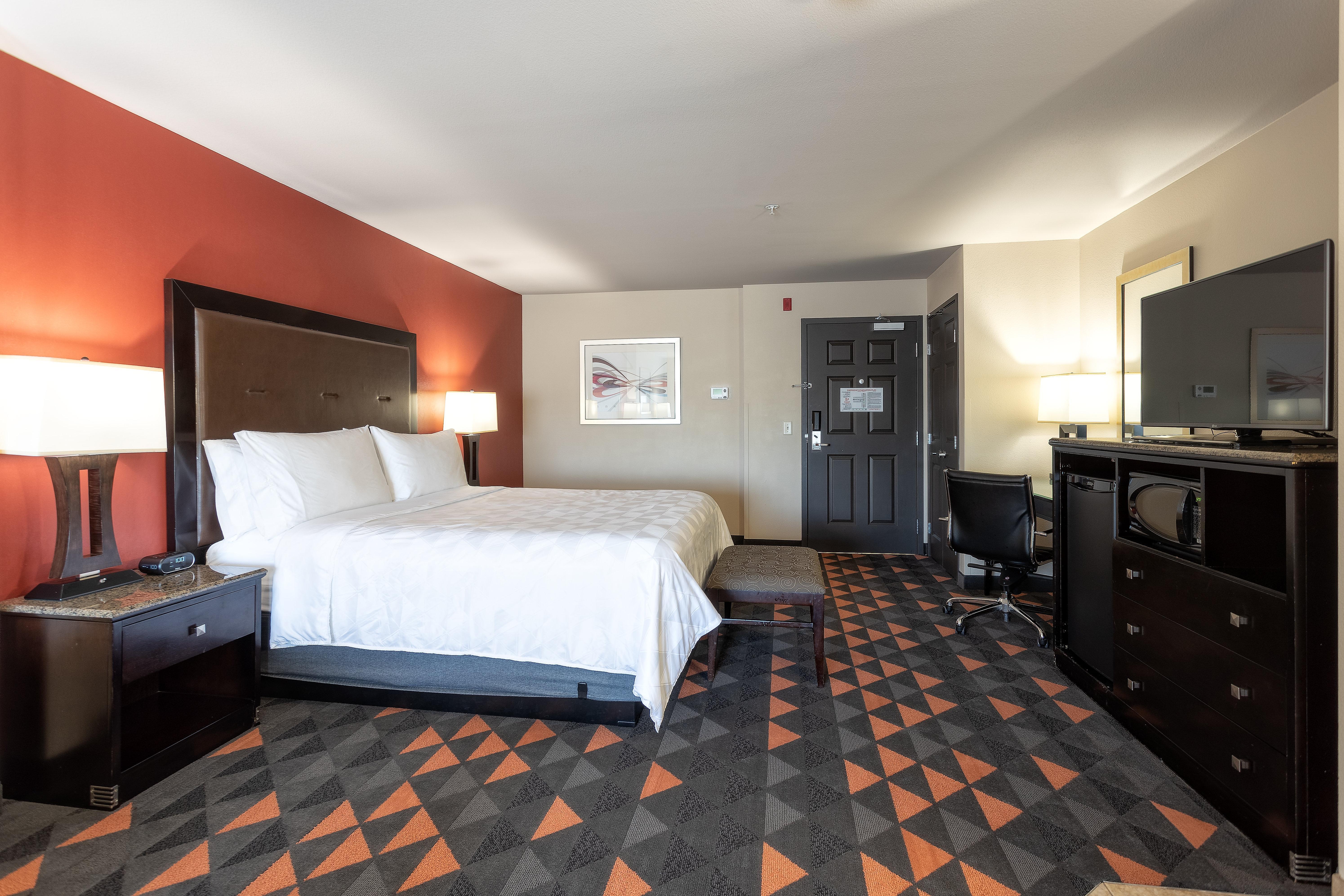 Holiday Inn Oceanside Marina Camp Pendleton By Ihg Экстерьер фото