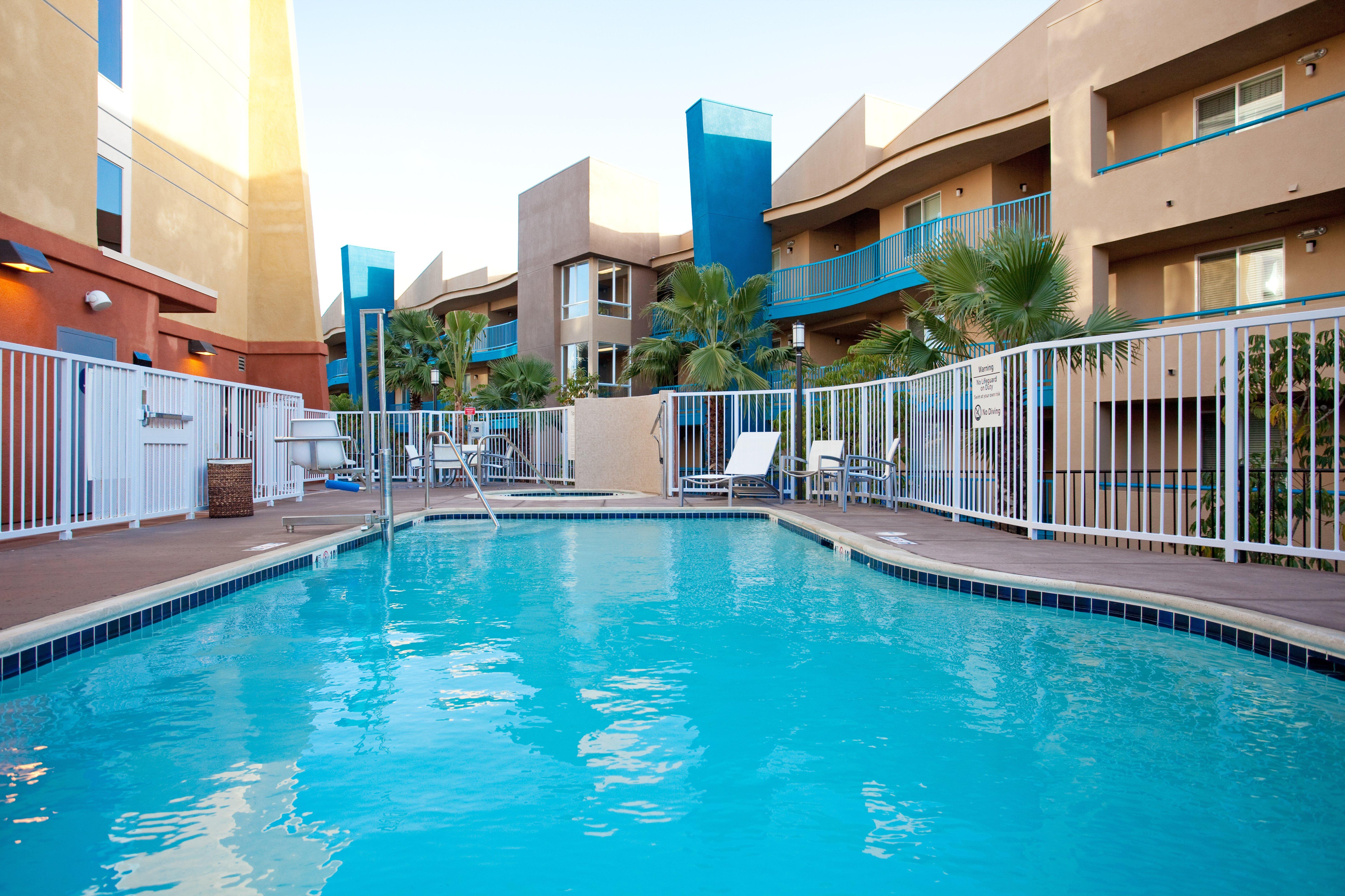 Holiday Inn Oceanside Marina Camp Pendleton By Ihg Удобства фото