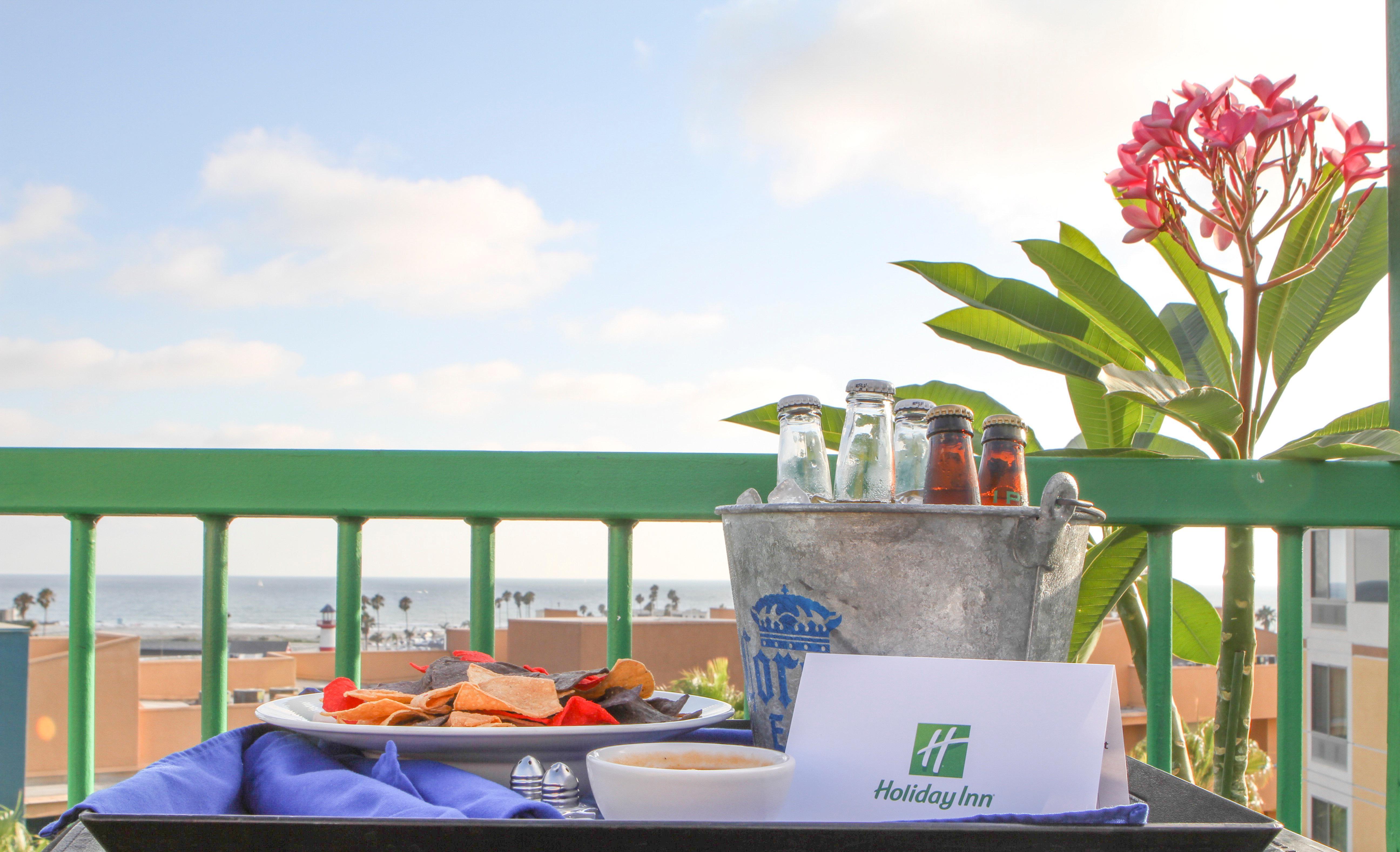 Holiday Inn Oceanside Marina Camp Pendleton By Ihg Экстерьер фото